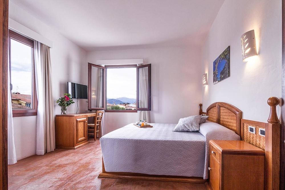 Vecchia Marina Hotel 3*